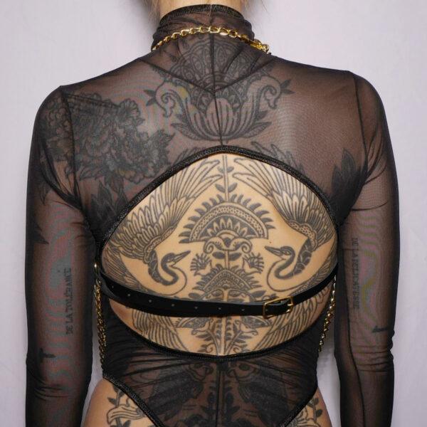 Harnais de poitrine triangle et chaines Gold – Image 4