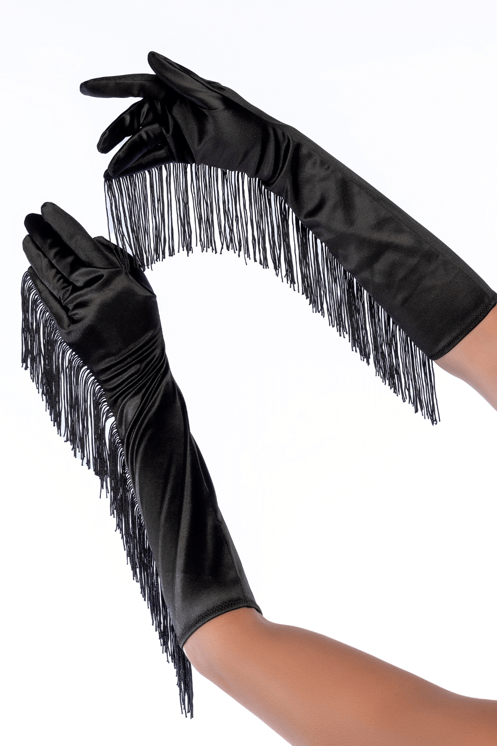 Une paire de gants noirs avec franges – Mapalé