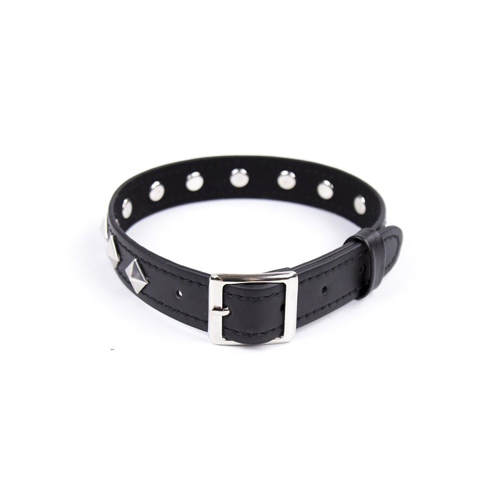 Collier réglable avec déco en métal