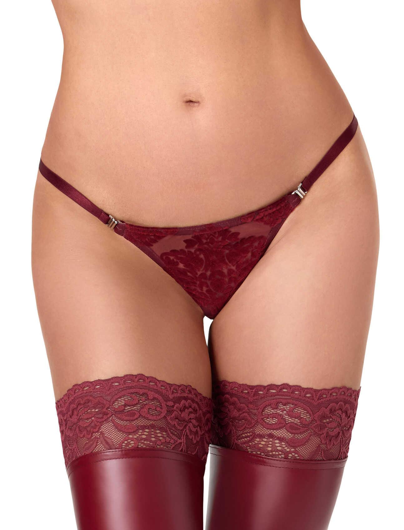 F426 Masquerade string